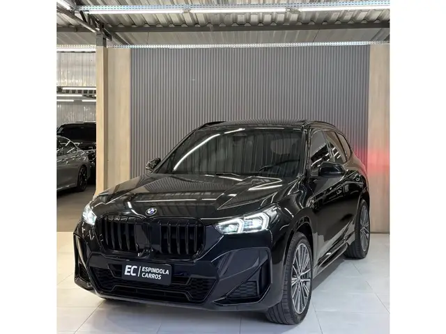 Carro BMW X1 2023 sDrive20i M Sport 2.0 Turbo (Aut.) (Híb.)