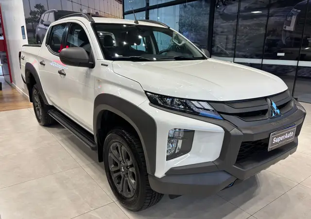 Carro Mitsubishi L200 Triton Sport 2025 Outdoor GLS 2.4