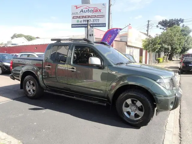 Carro Nissan Frontier 2012 SE Attack 2.5 4X4 (Cab.Dupla)
