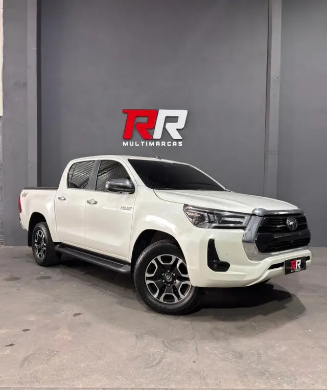 Carro Toyota Hilux Cabine Dupla 2022 SRX 2.8 TDI CD 4x4 (Aut)