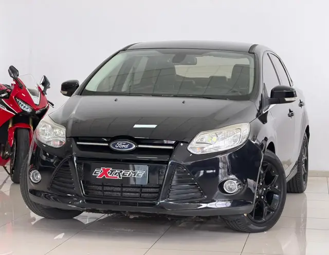 Carro Ford Focus Sedan 2015 Titanium 2.0 16V PowerShift