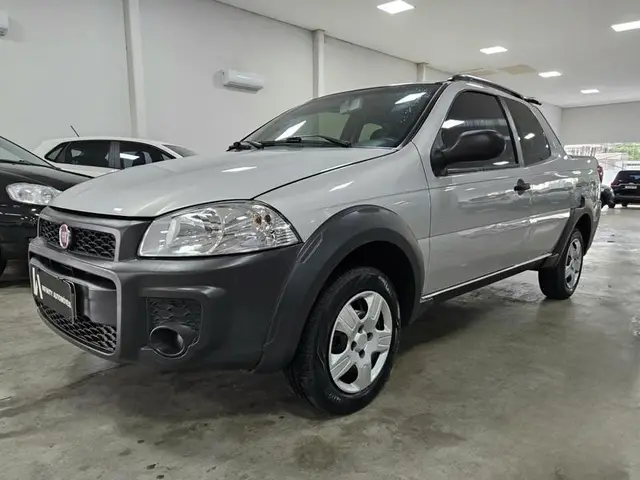 Carro Fiat Strada 2015 Working 1.4 (Flex) (Cabine Dupla)