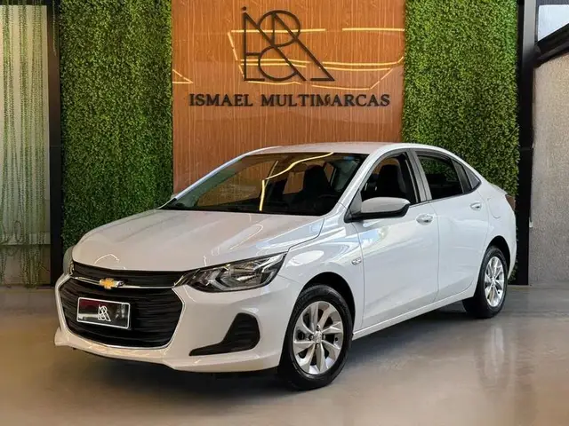 Carro Chevrolet Onix Plus 2023 LT 1.0