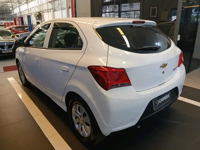 Carro Chevrolet Onix 2017 1.0 LT SPE/4