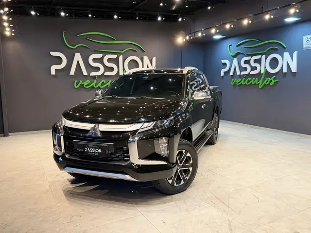 Carro Mitsubishi L200 Triton Sport 2023 HPE-S 2.4