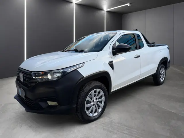 Carro Fiat Strada 2023 Endurance 1.4 Cabine Plus (Flex)