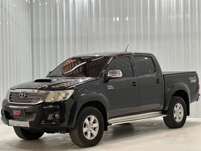Carro Toyota Hilux Cabine Dupla 2013 Hilux 3.0 TDI 4x4 CD SRV