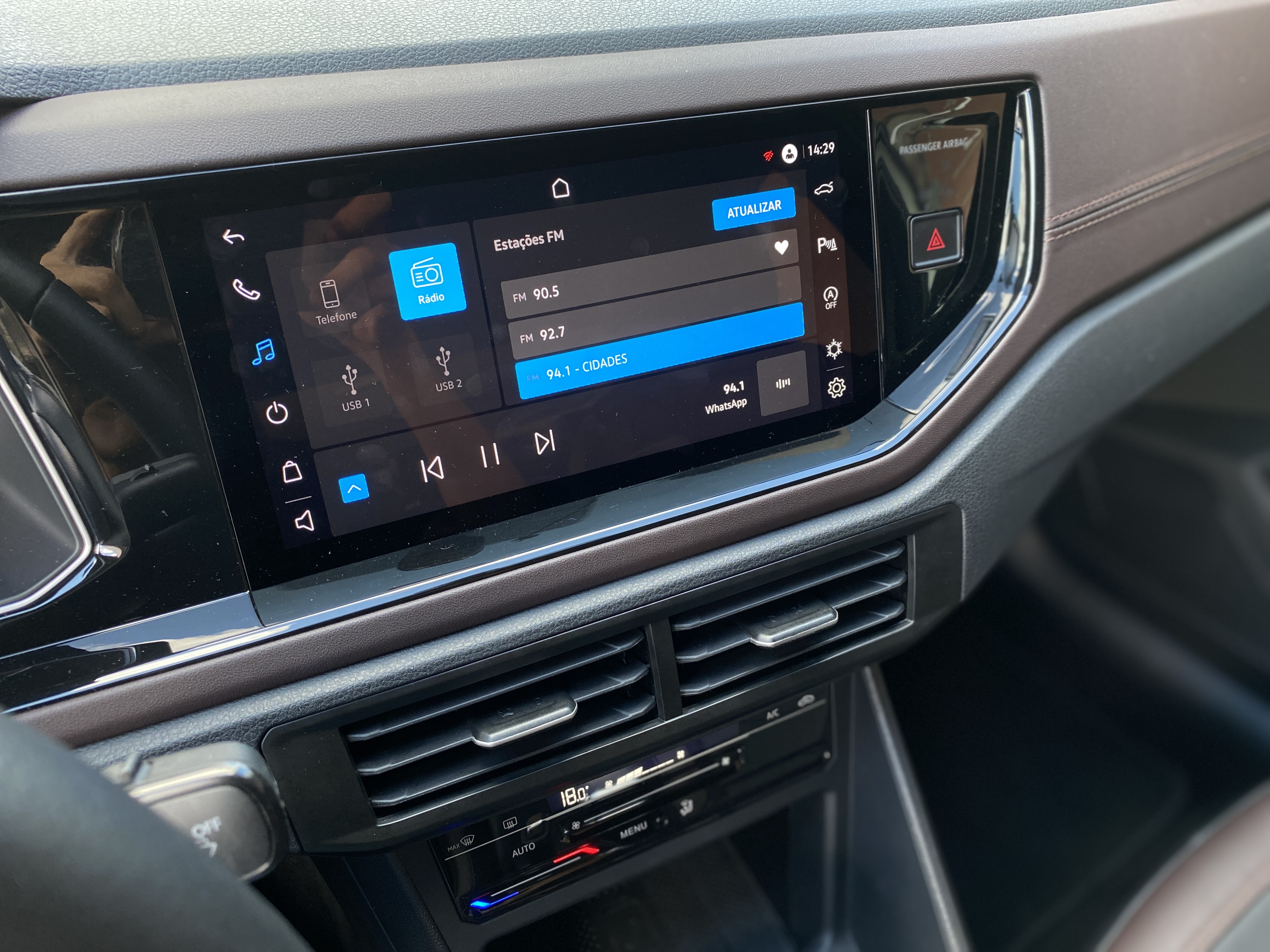 VW - Volkswagen-Virtus-Highline 1.0 200 TSI