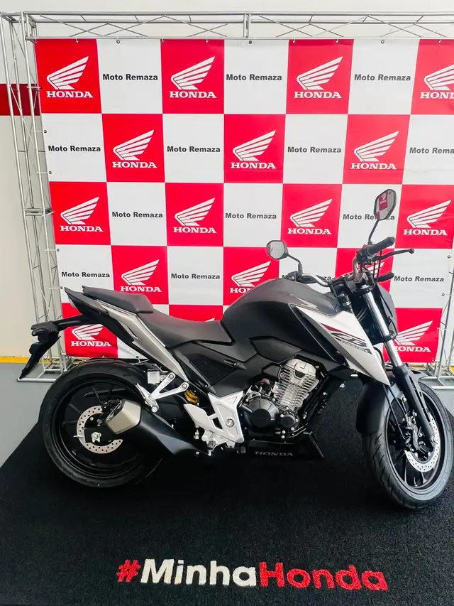 Moto Honda CB 300F Twister 2026 CBS