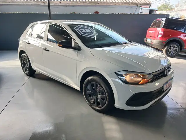 Carro Volkswagen Polo 2025 Track 1.0 Flex 12V 5p