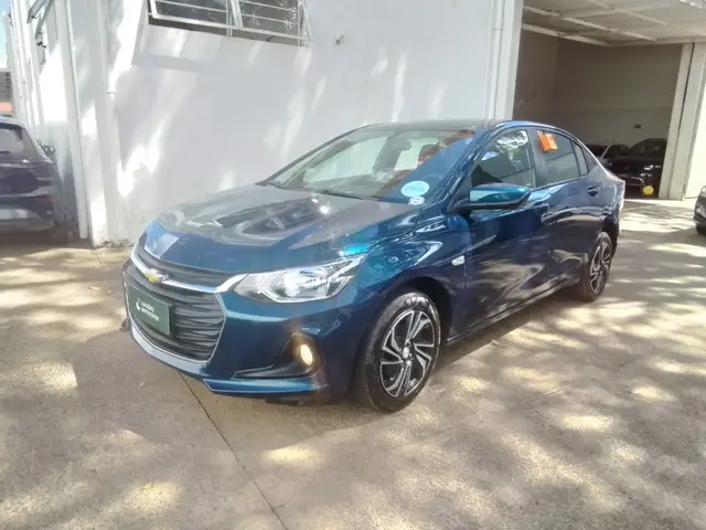 Carro Chevrolet Onix Plus 2025 LT 1.0