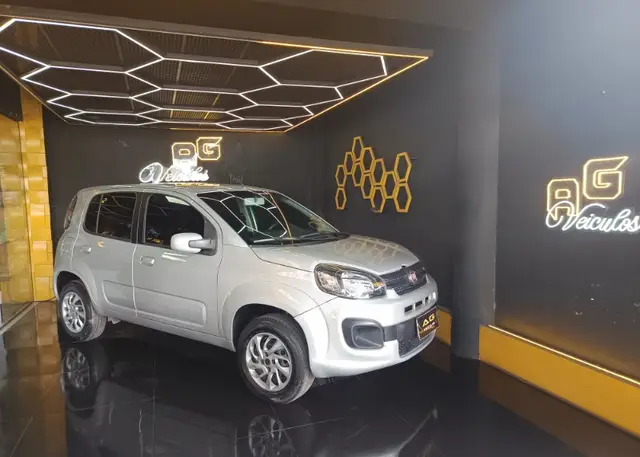 Carro Fiat Uno 2018 Drive 1.0 Firefly (Flex)