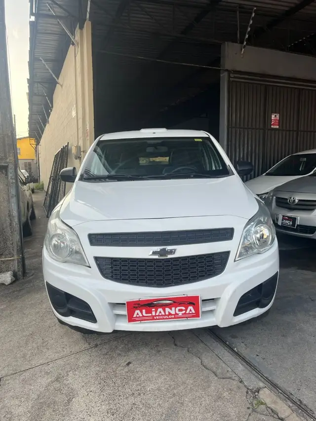 Carro Chevrolet Montana 2017 LS 1.4 (Flex)