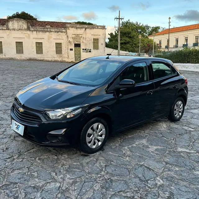 Carro Chevrolet Onix 2019 1.0 LT SPE/4