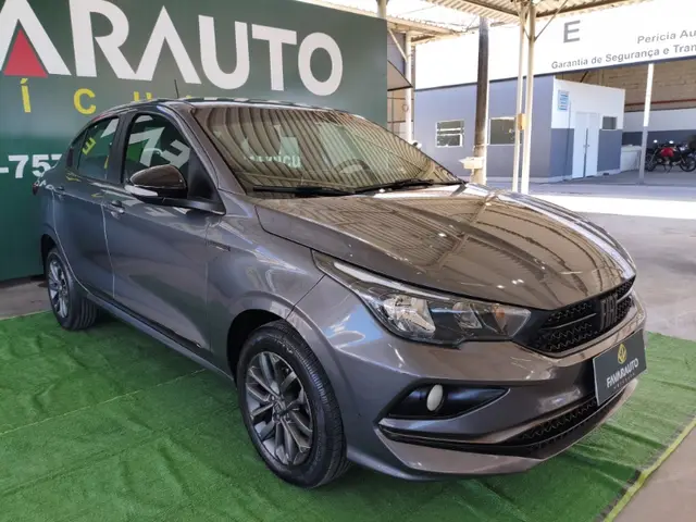 Carro Fiat Cronos 2022 Drive 1.3 S-Design (Flex)