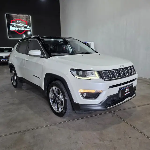 Carro Jeep Compass 2018 2.0 Limited (Aut) (Flex)