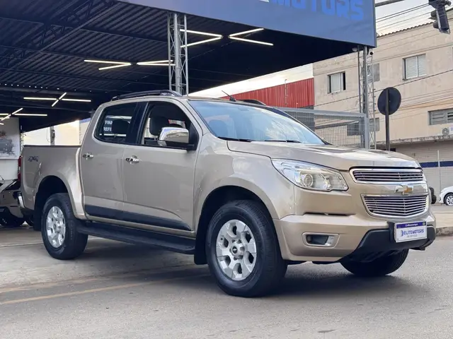 Carro Chevrolet S10 Cabine Dupla 2013 S10 LTZ 2.8 4x4 CD AT