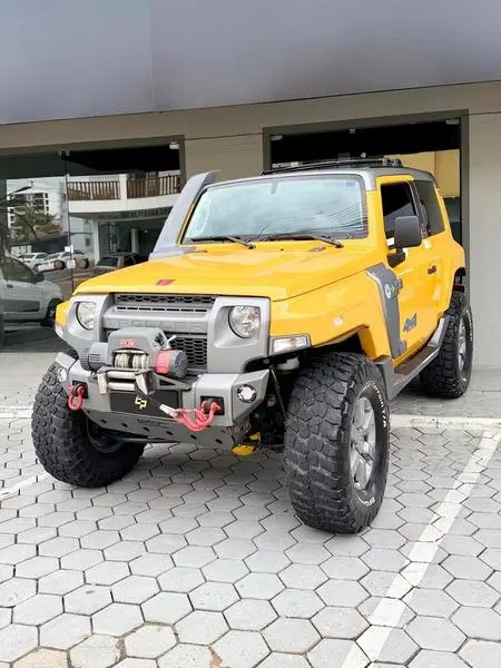 Carro Troller T4 2017 3.2 Diesel XLT 4x4