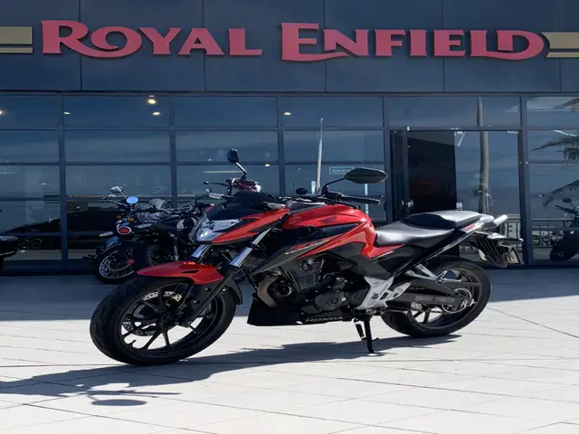 Moto Honda CB 300F Twister 2024 (ABS)