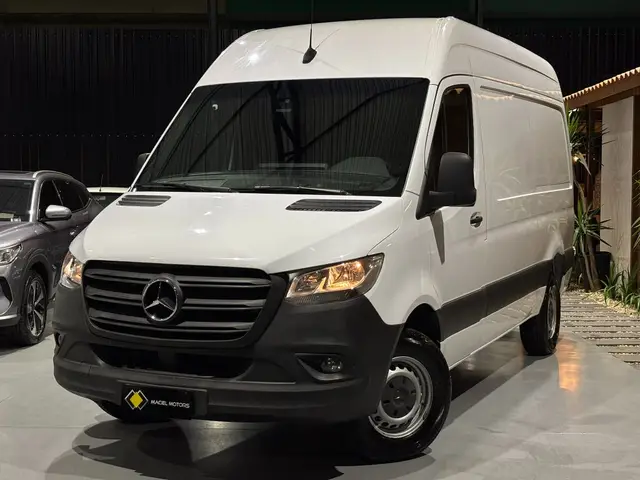 Carro Mercedes-Benz Sprinter 2021 416 Furgão Longo T.B. 2.2 Dies.
