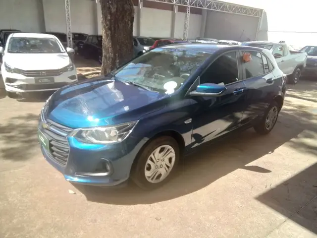 Carro Chevrolet Onix 2025 LT 1.0