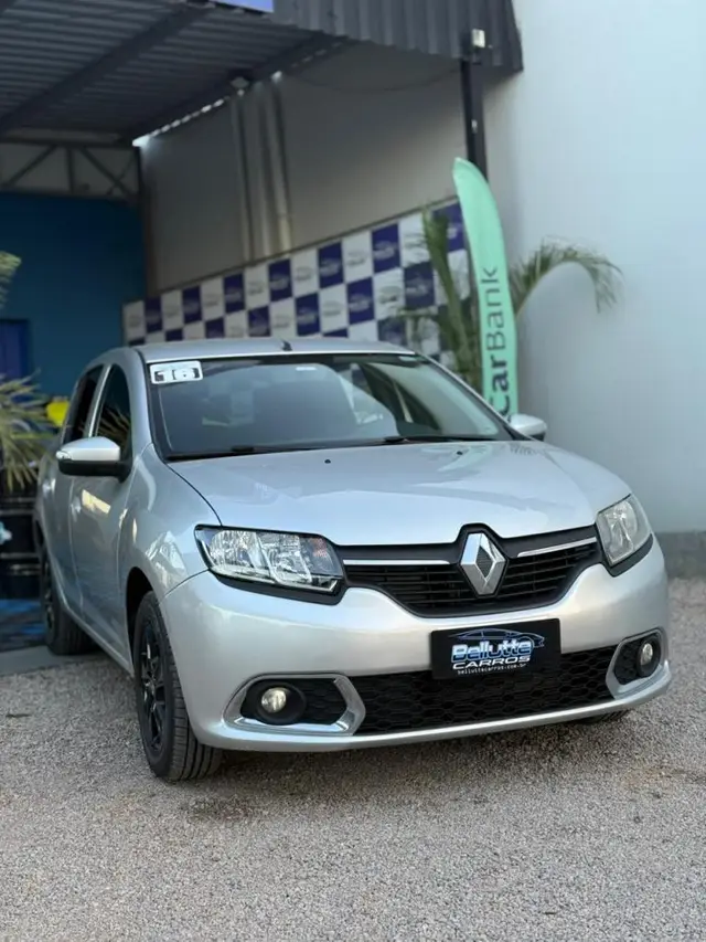 Carro Renault Sandero 2016 Dynamique 1.6 8V (Flex)