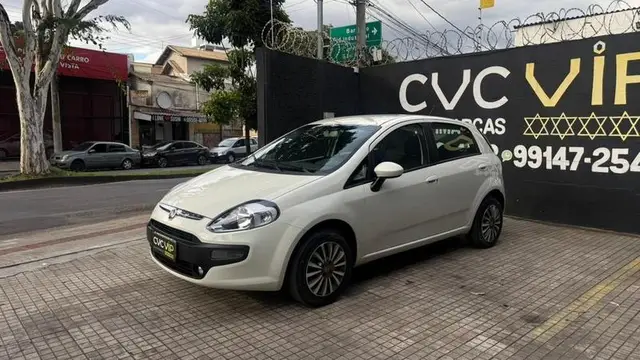 Carro Fiat Punto 2016 Attractive 1.4 (Flex)
