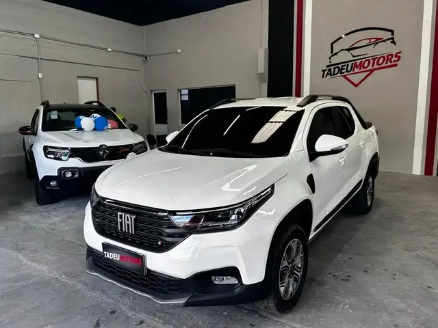 Carro Fiat Strada 2022 Volcano 1.3 CD (Flex)