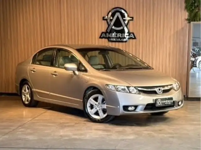 Carro Honda Civic 2010 New  LXL 1.8 16V (Flex)