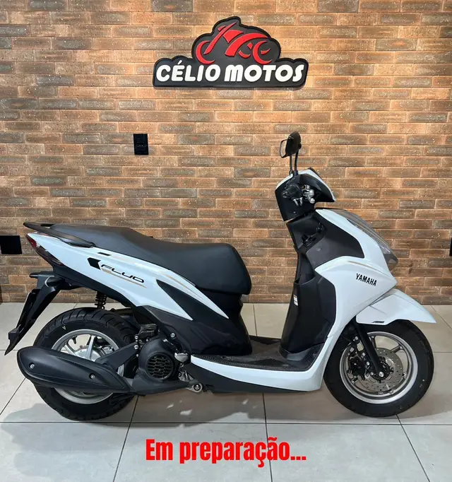 Moto Yamaha Fluo 2026 ABS