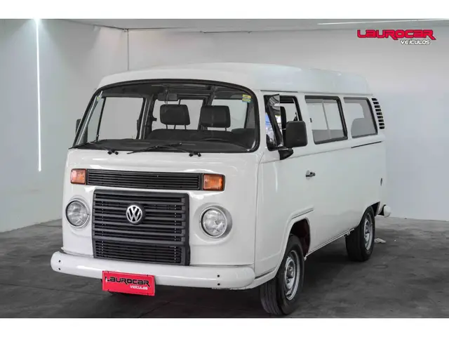 Carro Volkswagen Kombi 2010 Standard 1.4 (Flex)