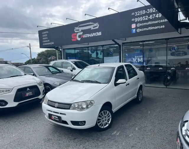 Carro Fiat Siena 2010 Celebration 1.0 Fire Flex 8V 4p