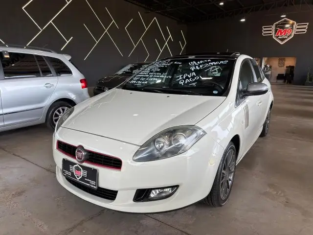 Carro Fiat Bravo 2014 Sporting 1.8 16V (Flex)