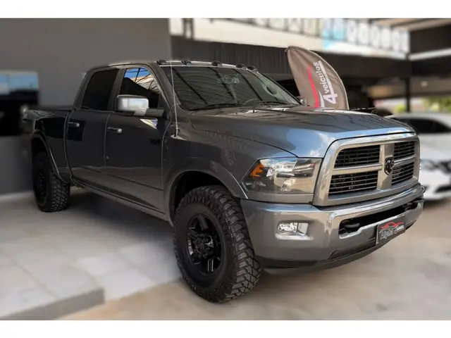 Carro Ram 2500 2012 2500 LARAMIE 6.7 TDI CD 4x4 Diesel