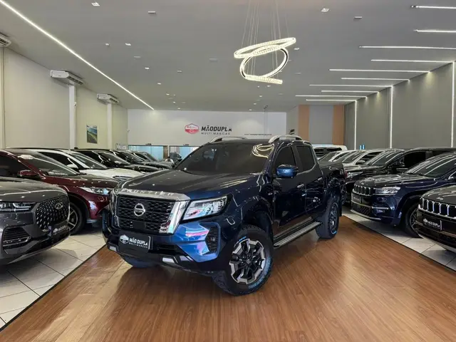 Carro Nissan Frontier 2023 2.3 TD CD Platinum 4x4