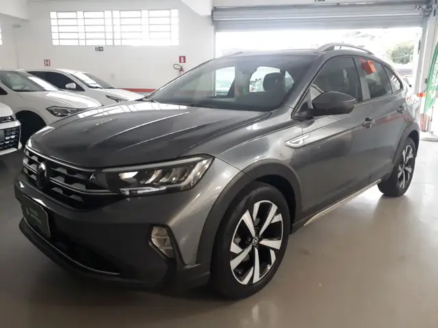 Carro Volkswagen Nivus 2023 Highline 200 TSI