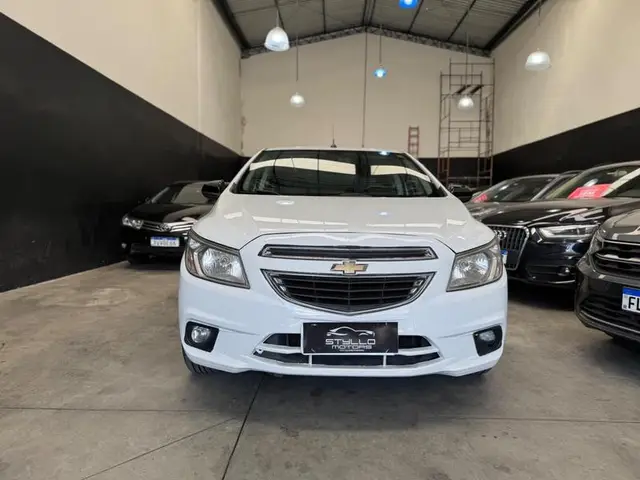 Carro Chevrolet Onix 2015 1.0 LT SPE/4