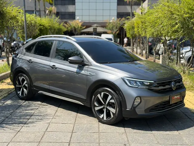 Carro Volkswagen Nivus 2024 Highline 200 TSI