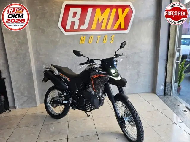 Moto Yamaha XTZ 250 Lander 2026 Connected