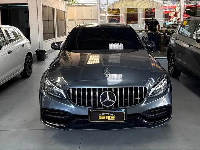 Carro Mercedes-Benz Classe C 2017 C 180 Avantgarde FlexFuel