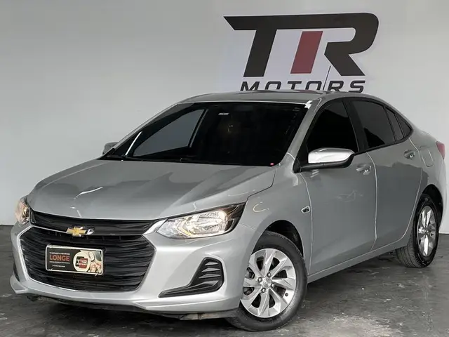 Carro Chevrolet Onix Plus 2023 LT 1.0