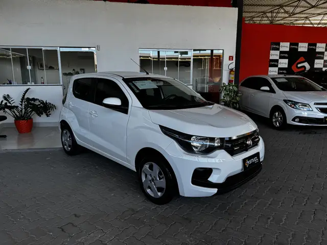 Carro Fiat Mobi 2017 Evo Like On 1.0 (Flex)