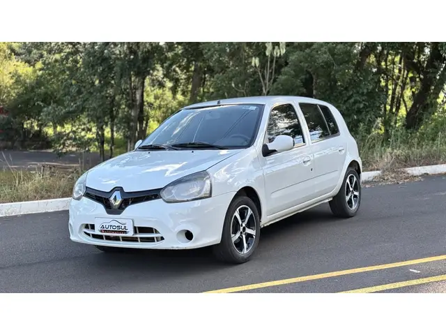 Carro Renault Clio 2014 Authentique 1.0 16V (Flex) 4p