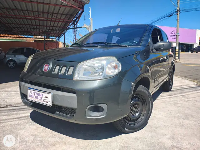 Carro Fiat Uno 2014 Vivace 1.0 8V (Flex) 2p