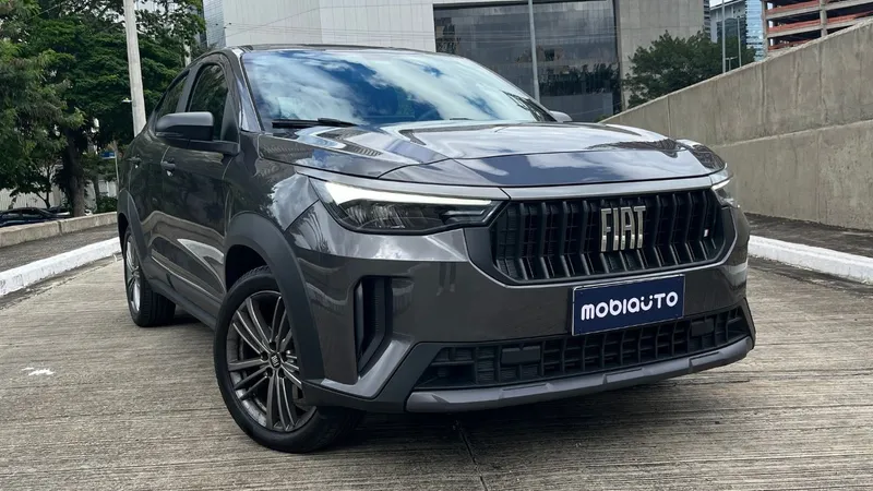 Vale a pena comprar o Fiat Fastback com o Pulse R$ 16 mil mais barato?