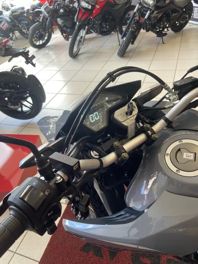 Moto Shineray SHI 175 2026 S EFI
