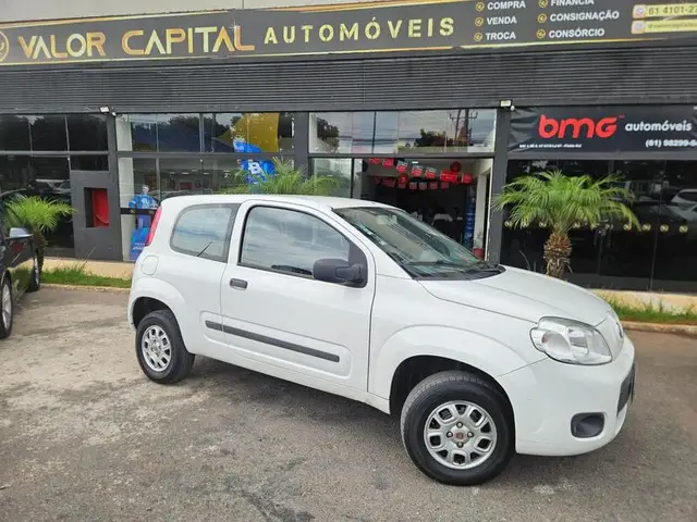 Carro Fiat Uno 2015 Vivace 1.0 8V (Flex) 2p