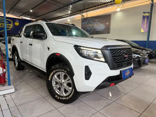 Carro Nissan Frontier 2023 2.3 TD CD PRO-4X 4x4
