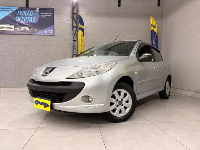 Carro Peugeot 207 2011 XR 1.4 (10 ANOS BRASIL)(Flex) 4p
