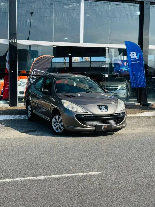Carro Peugeot 207 Sedan 2011 207 Passion XR 1.4 8V (flex)